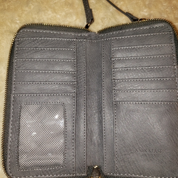 NWOT Antik Kraft Vegan Leather Crossbody Bag - Picture 4 of 8